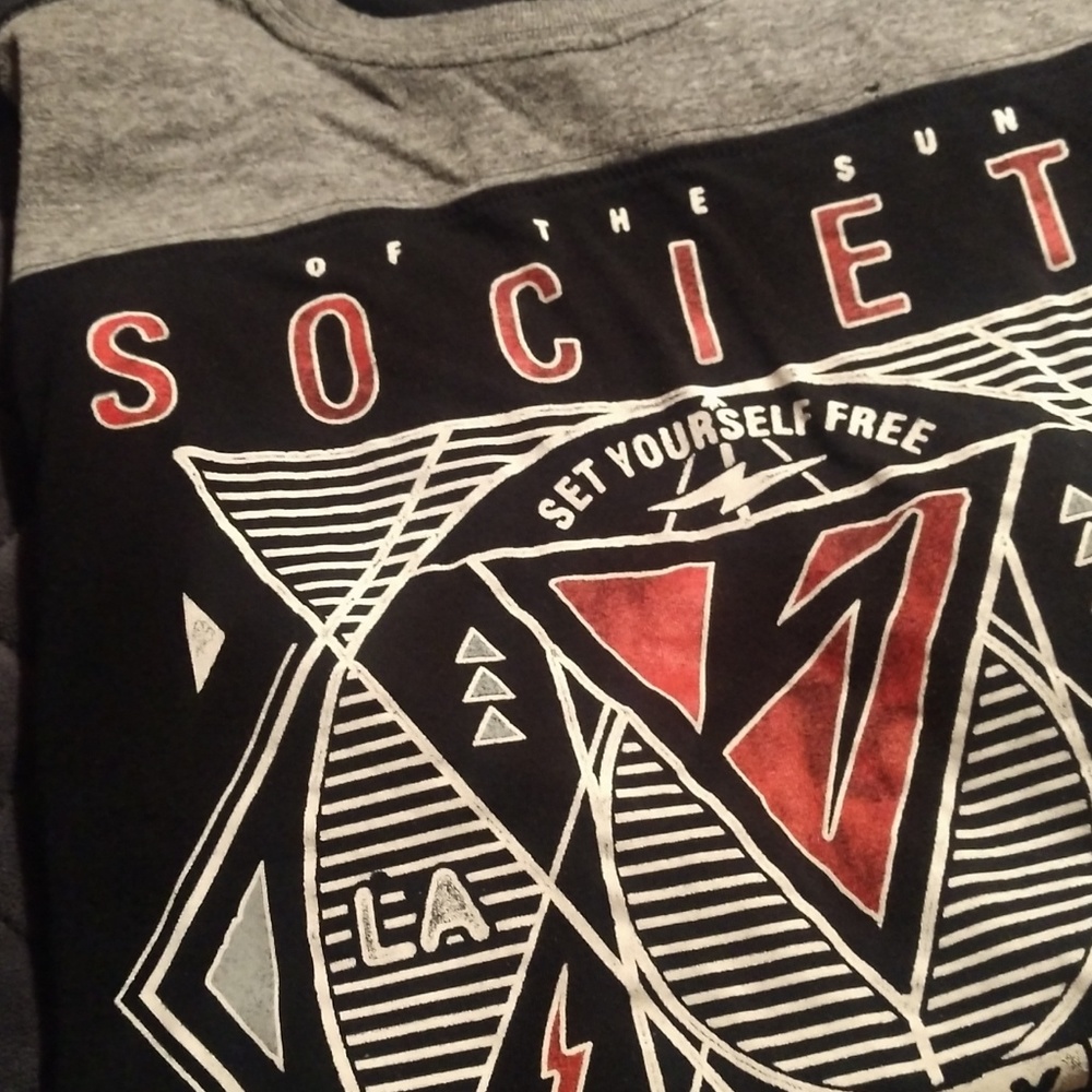 Mens Medium Society shirt